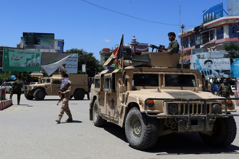 Fighting rages in centre of major Afghan city Kunduz